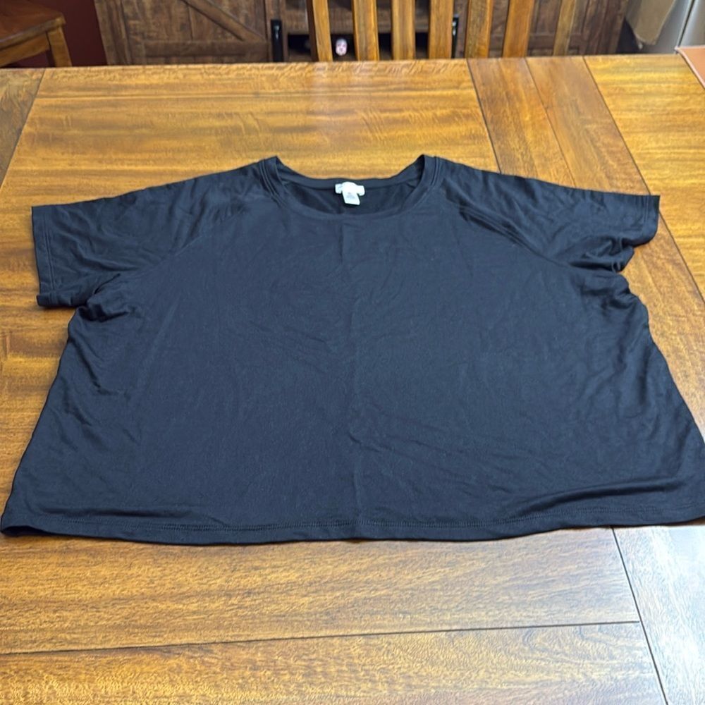 Ambrielle Pajama Top Size XL